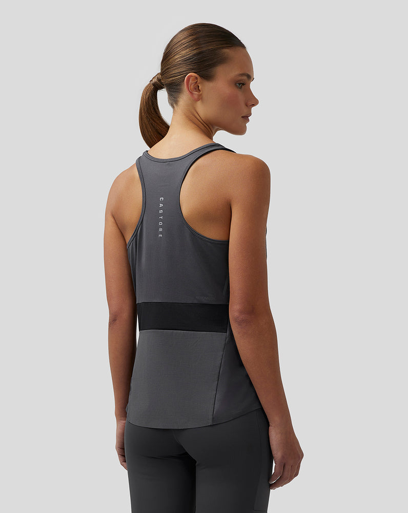 Castore Apex Lightweight Panelled Tank Top Gunmetal | 130BPIJKO